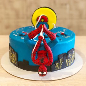 Торт Человек паук из мастики
