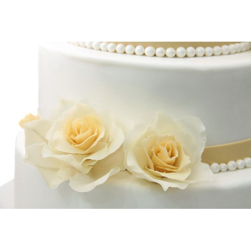 Свадебный торт с розами