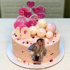 Торт на 10 лет с силуэтом
